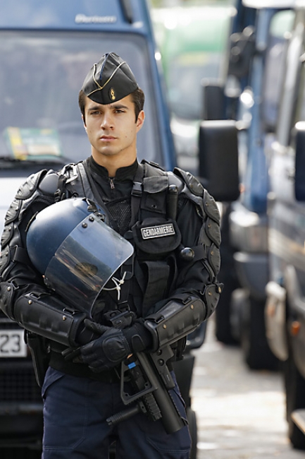 Gay pride Paris JUN13-283